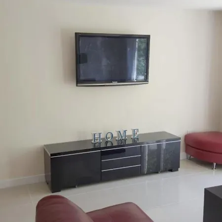 2 Bed Newington * Edynburg