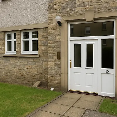 Apartmán Elegant 2 Bed-ground Floor