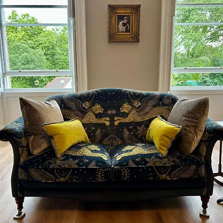 Luxury Georgian In Leith Links 아파트 *