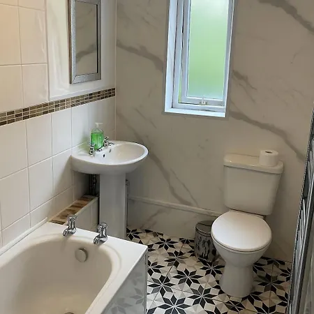 3 Bed With Free Parking Apartament Edynburg