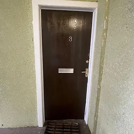 Lägenhet 3 Bed With Free Parking Edinburg