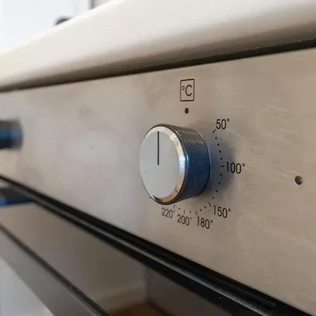 Апартаменты Callums Place In Near Portobello *