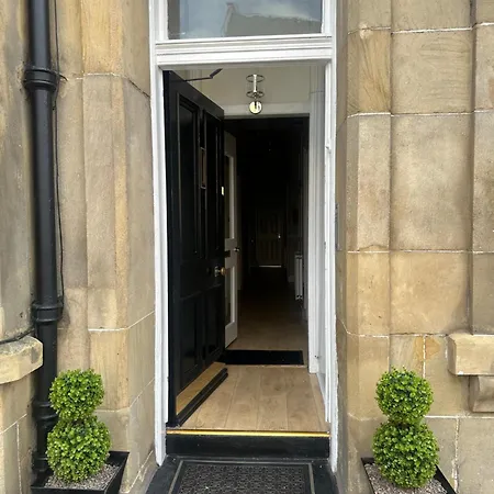 Guest house Luxury King In The Heart Of