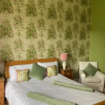 Apartman Victorian With Car Parking In Driveway, Murrayfield