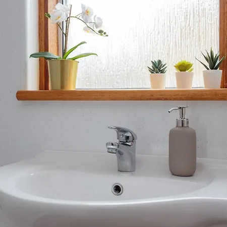 Free Parking - Centre - 3 Bedrooms - 5 Guests * Edimburgo