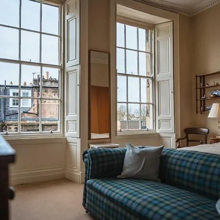 19-4 Union Street * Edimburgo