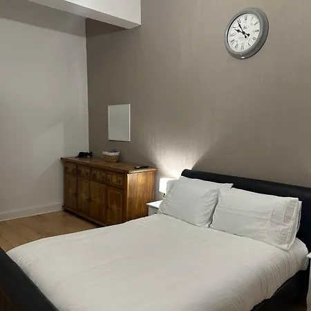 Gæstehus Edinburgh City Centre Twin Room With Garden *