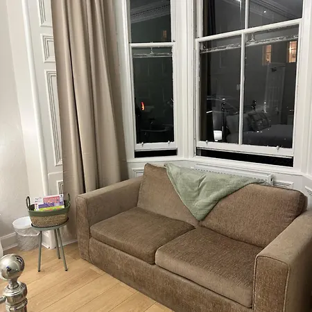 Guest house Luxury King In The Heart Of *