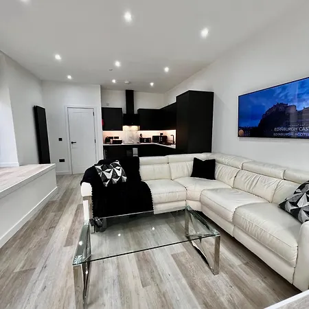 Easter Cosy 4 Bedroom - * Edynburg