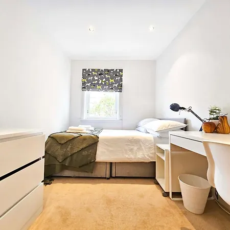Stylish 3-bedroom Duplex With Patio * Edinburgh