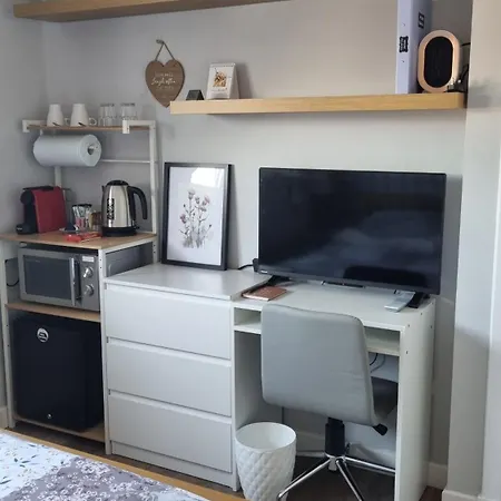 Innisfail Edi - Double With Private Bathroom Проживание в семье Эдинбург