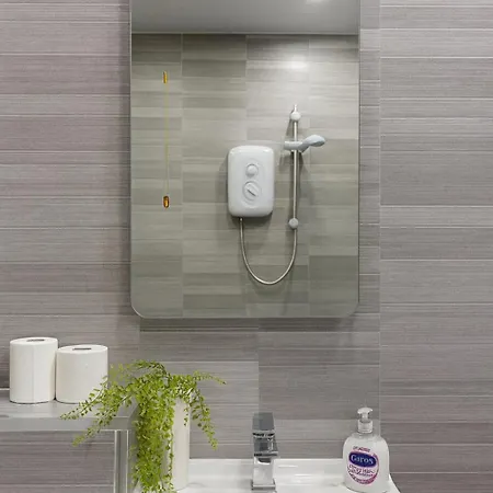 아파트 1br With Free Parking Sleeps 4 에든버러