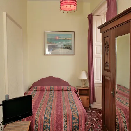 Гостевой дом Averon Эдинбург