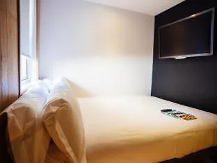 Grassmarket Hotel