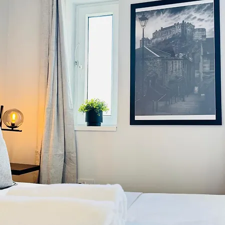 Skyline View Apartment *