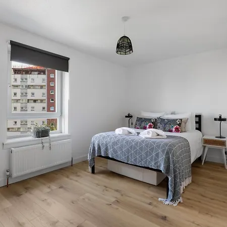 Holyrood Apartamento *