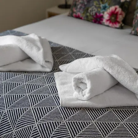 Holyrood Apartament *