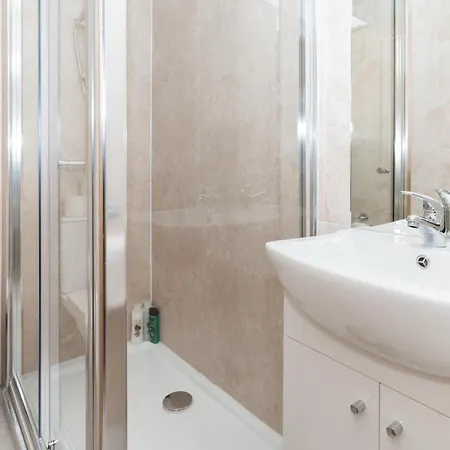 Brilliantly Located 2bd Flat Heart Of Edinburgh! 公寓 爱丁堡