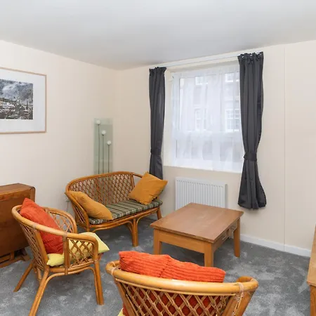 Apartament Brilliantly Located 2bd Flat Heart Of Edinburgh! Edynburg