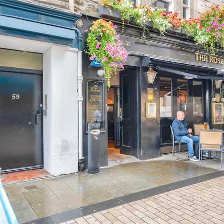 Rose Street Flat