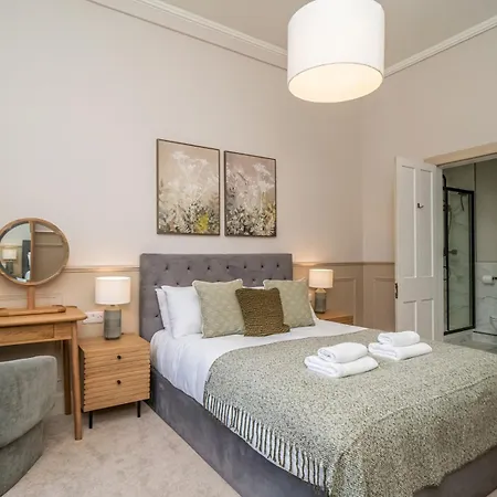 Pass The Keys Beautiful Modern Historical Flat Close To Castle Apartament Edynburg