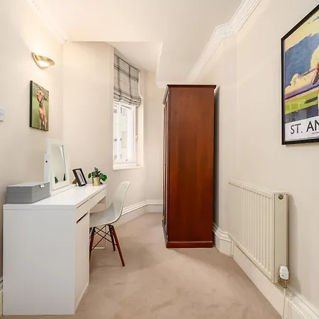 Elegant Flat With Garden In West End Appartement Edinburgh