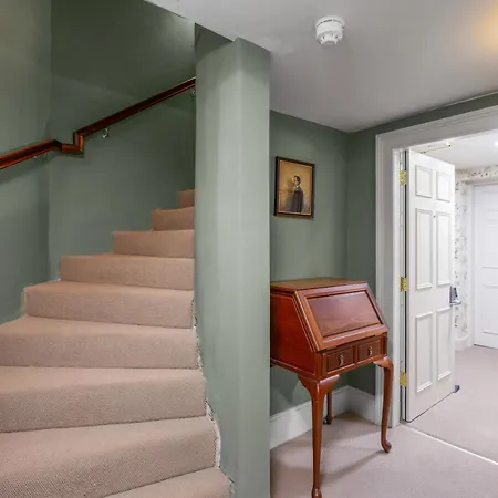 The Townhouse, Leith