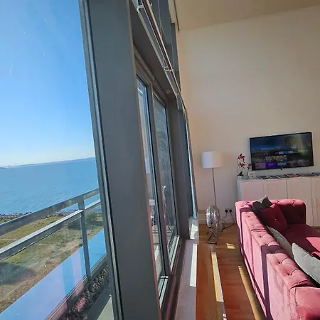 Penthouse Ocean View Luxury Penthouse * Edinburgh