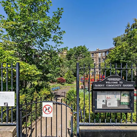 House Close To Old Town *