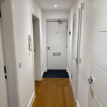 公寓 Cosy Near Centre