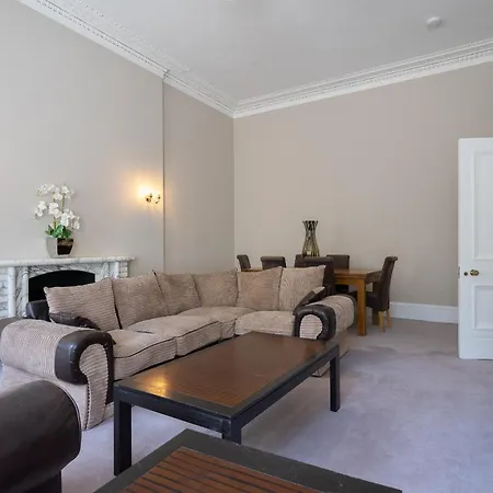 Historic Townhouse In Centre Lejlighed Edinburgh