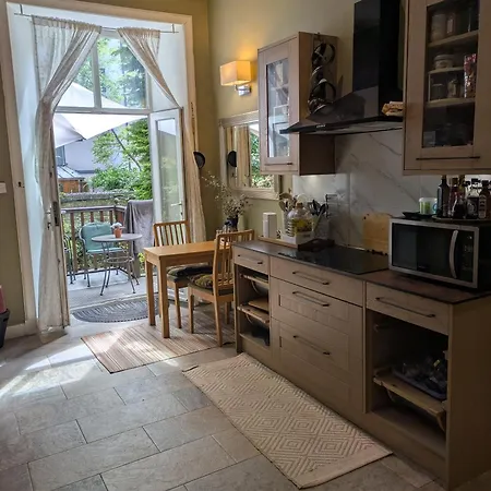 홈스테이 6 Steels Place *