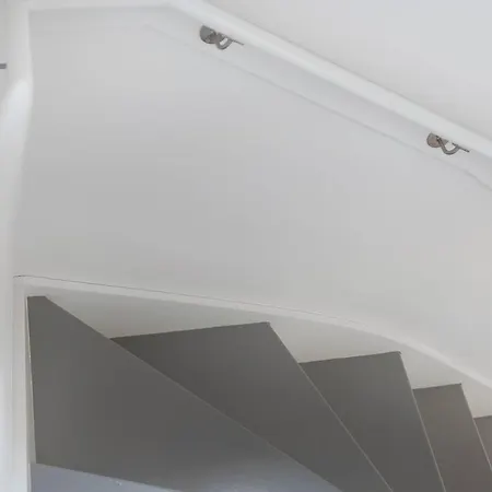 Daire Free Parking - Centre - Sleeps 5 - Modern Edinburgh