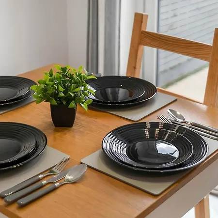 Daire Free Parking - Centre - Sleeps 5 - Modern *