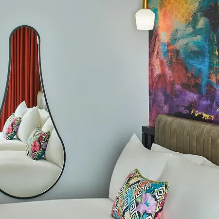 Nyx Hotel