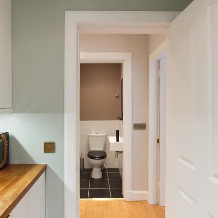 Sublime 1bd Retreat Near Centre * 爱丁堡