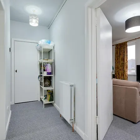 Pass The Keys 1-bedroom Flat Near Arthur's Seat Lägenhet *