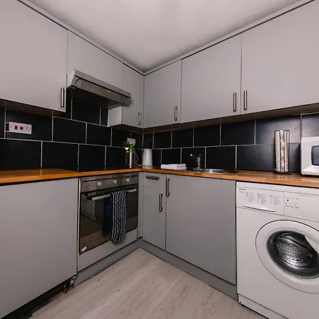 One Bedroom Near The Meadows 7 * 에든버러