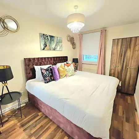 2 Bedroom, 4 Beds -grassmarket Apartament Edynburg