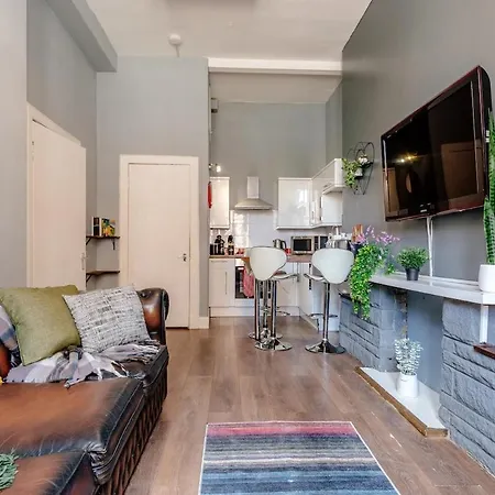 Cosy 1br Sleeps 4 Quiet Edinburgh
