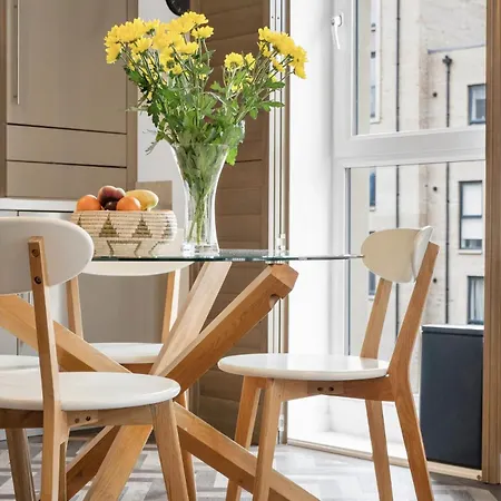 Stylish 2bed Flat Near Arthur's Seat And Waverley Station Apartmán