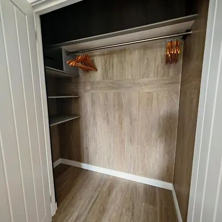 Cozy Corner 2 Bedroom House בית נופש