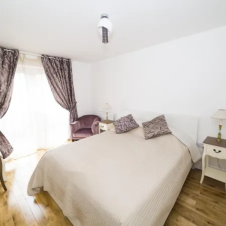 Amber * Εδιμβούργο