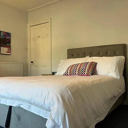 Georgian Townhouse In Centre 빌라