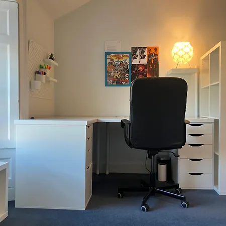 Georgian Townhouse In Centre Villa