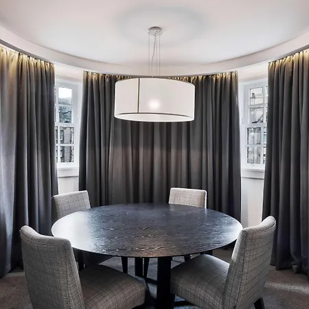 Radisson Blu Hotel, Centre Edinburgh