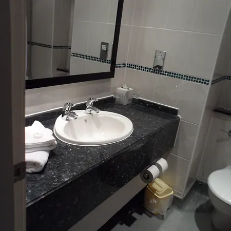 Britannia 3*