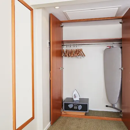 Express West By Ihg Отель Эдинбург