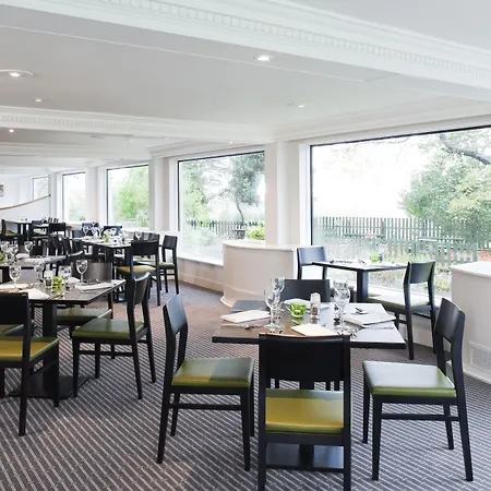 Hotell Express West By Ihg