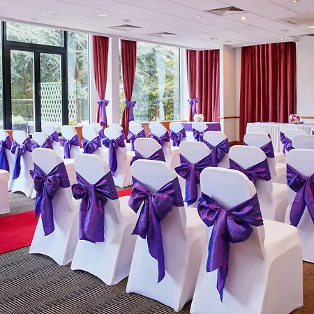 Express West By Ihg 3*